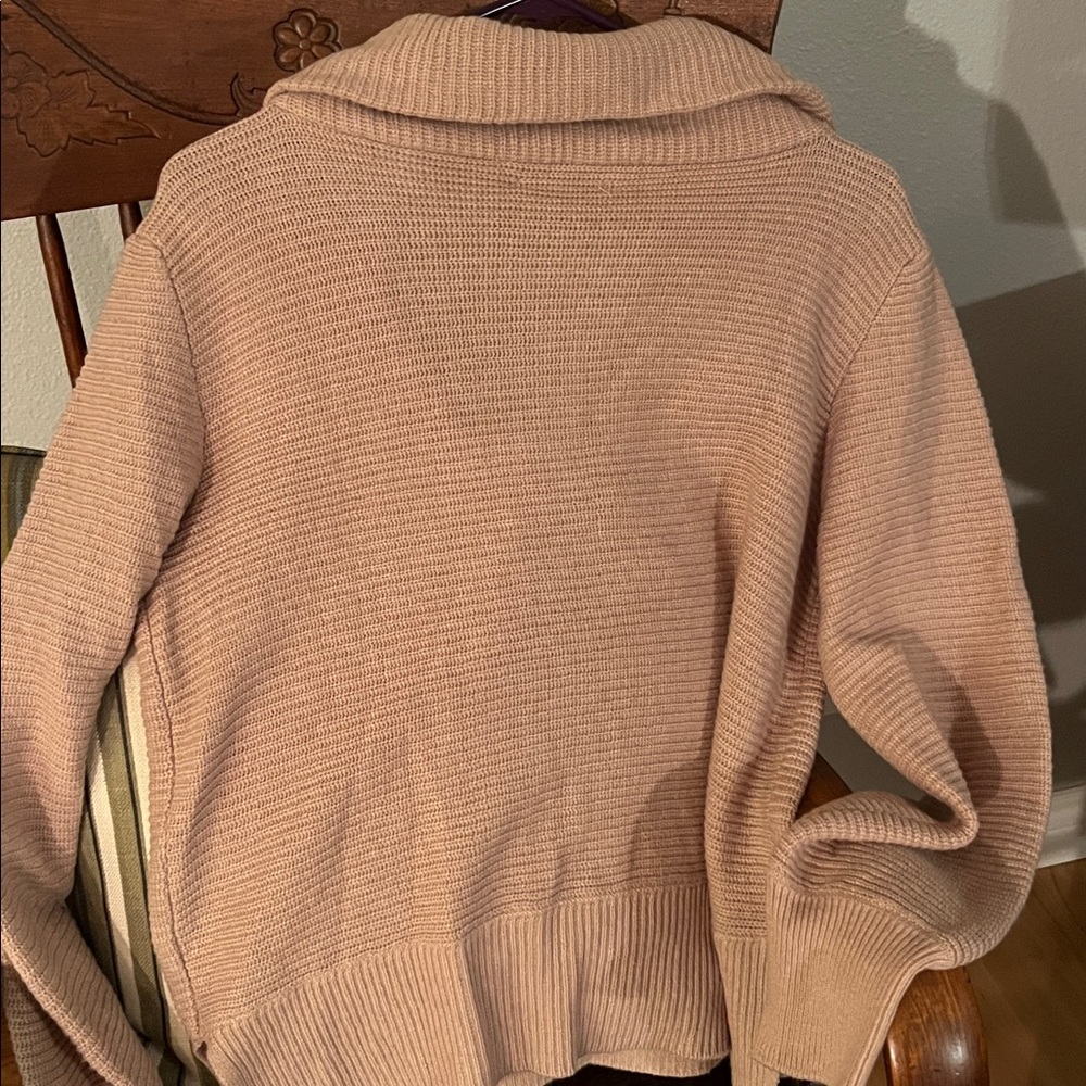 Sonoma Women's Sweater, Size Medium - Picture 3 of 3